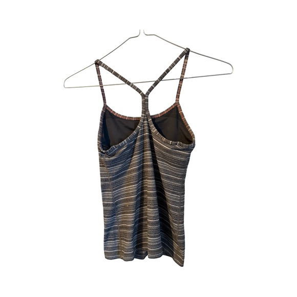 Lululemon Athletica Gray and White Stripped Fitted Tank Top Size 4 - Picture 6 of 11